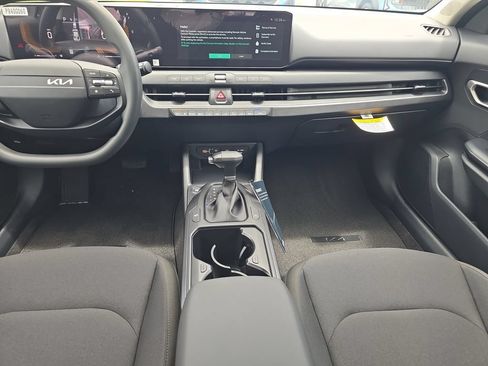 New 2026 Kia K4 FWD image 14