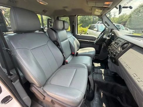 Used 2016 Ford F250 XL w/ Power Equipment Group RWD image 15