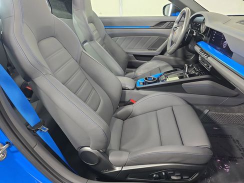 Certified 2024 Porsche 911 Targa 4 GTS image 27