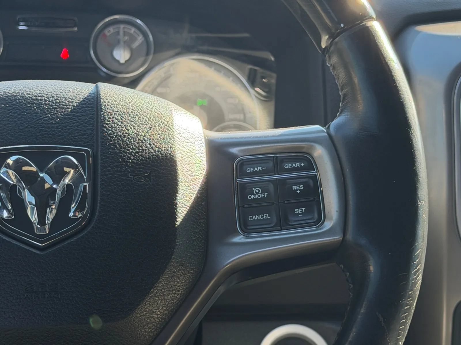 Used 2016 RAM 1500 Limited AWD/4WD image 21