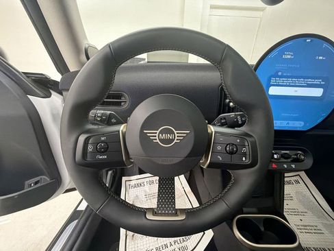 Certified 2025 MINI Cooper S image 15