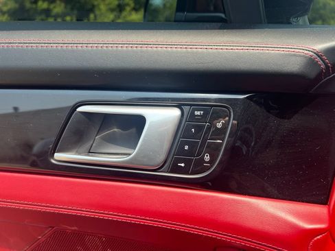 Used 2018 Porsche Panamera Turbo AWD/4WD image 23