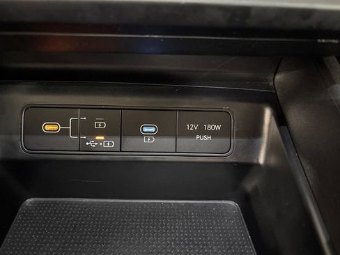 Certified 2025 Hyundai Tucson SE AWD/4WD image 20