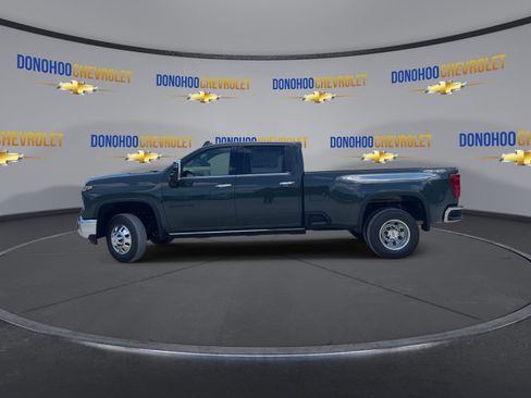 New 2026 Chevrolet Silverado 3500 LTZ w/ LTZ Plus Package AWD/4WD image 8