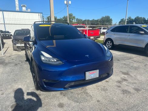 Used 2021 Tesla Model Y Long Range AWD/4WD image 5