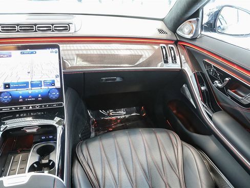 Used 2024 Mercedes-Benz S 63 AMG S image 20