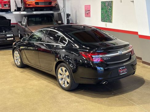 Used 2016 Buick Regal AWD image 12