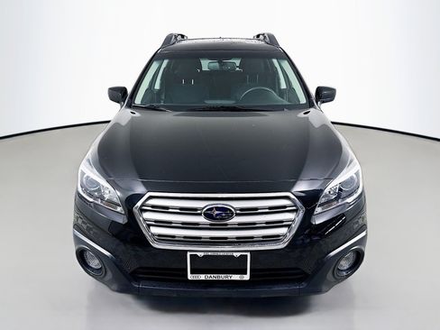 Used 2016 Subaru Outback 2.5i Premium image 6