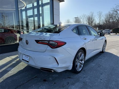 Used 2023 Acura TLX w/ Technology Package image 2
