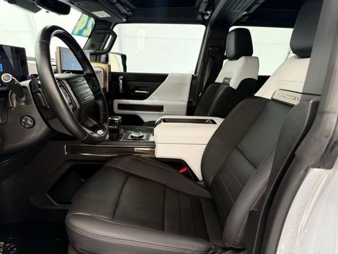 Used 2024 GMC Hummer EV 3X image 12