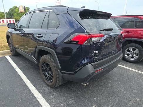 Used 2025 Toyota RAV4 XLE w/ Convenience Package FWD image 6