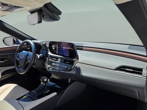 Certified 2025 Lexus ES 350 w/ Premium Package FWD image 27