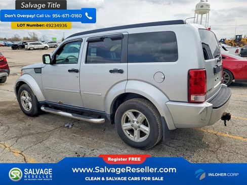 Used 2008 Dodge Nitro SXT image 3
