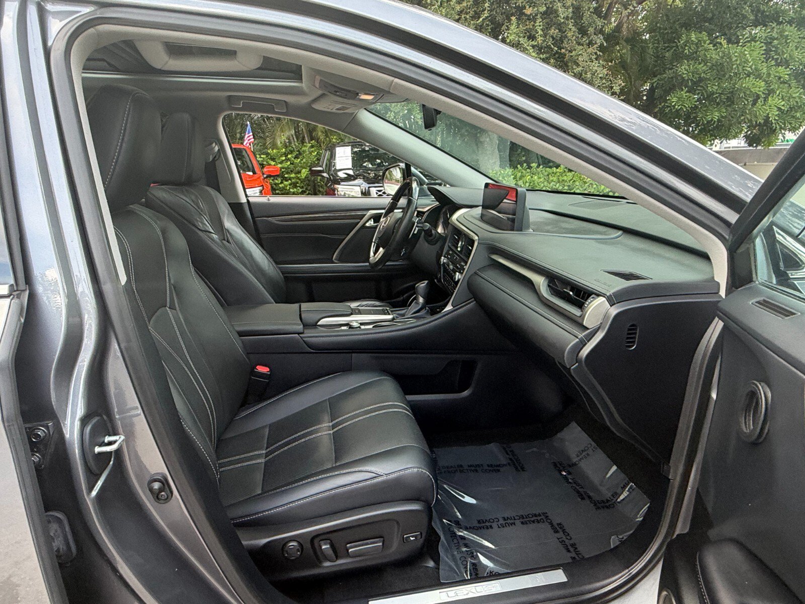 Used 2020 Lexus RX 350 FWD w/ Luxury Package image 17