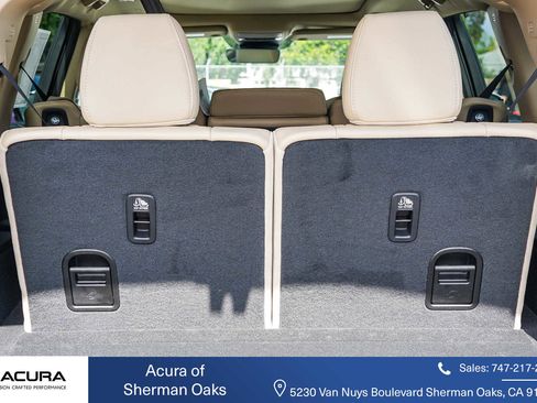 Used 2025 Acura MDX FWD w/ Technology Package image 34