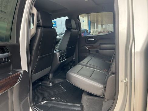 Used 2019 GMC Sierra 1500 SLT w/ SLT Premium Plus Package AWD/4WD image 25