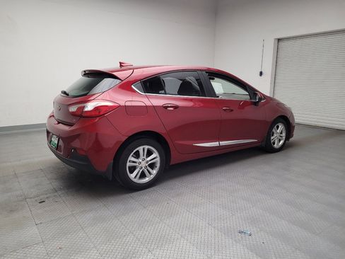 Used 2018 Chevrolet Cruze LT w/ Convenience Package image 10