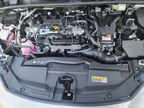 New 2026 Toyota Prius Limited image 39