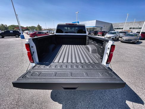 Certified 2024 Chevrolet Silverado 2500 LTZ w/ LTZ Convenience Package image 27