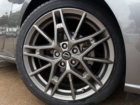 Used 2023 Nissan Altima 2.0 SR FWD image 10