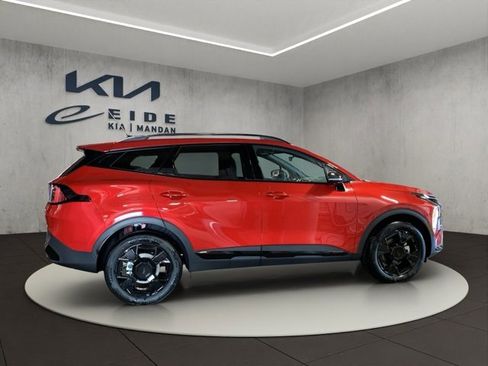 New 2026 Kia Sportage X-Line w/ X-Line Technology Package image 8