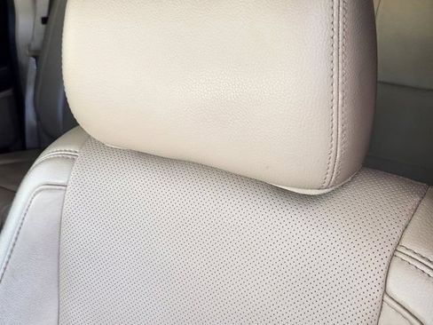 Used 2016 Ford F150 Lariat RWD image 24