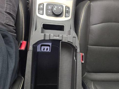 Used 2019 GMC Terrain Denali w/ Driver Alert Package II AWD/4WD image 24
