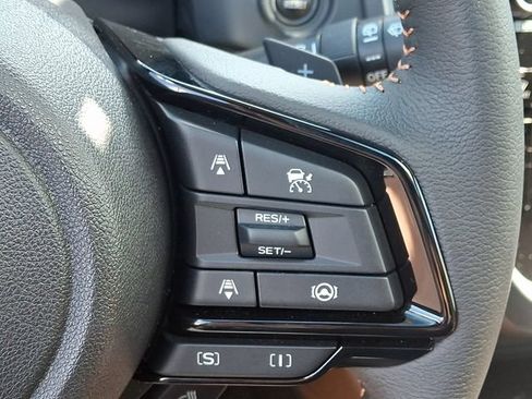 Used 2025 Subaru Forester Touring AWD/4WD image 23