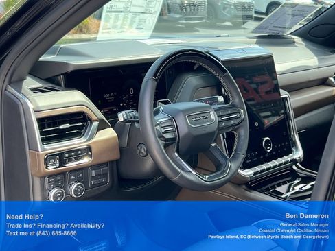 Used 2026 GMC Yukon XL Denali Ultimate AWD/4WD image 5