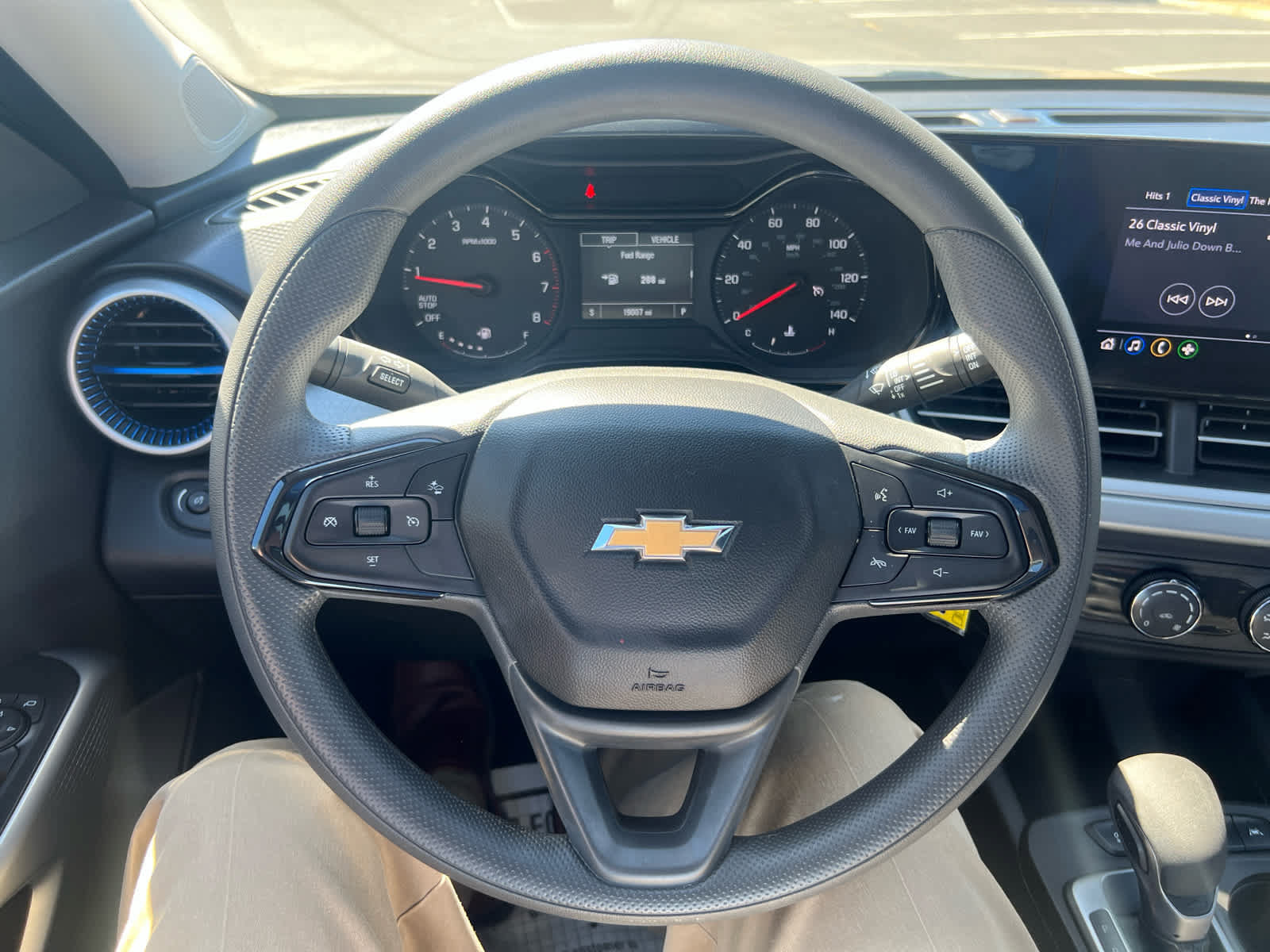 Used 2025 Chevrolet Trax LS w/ Driver Confidence Package FWD image 9
