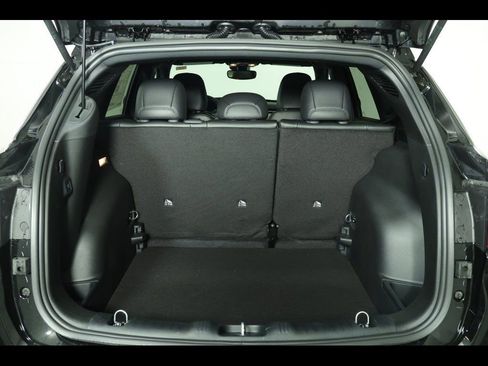 New 2026 Jeep Compass Limited image 14