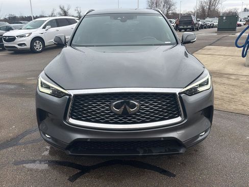 Used 2019 INFINITI QX50 Essential w/ Sensory Package image 9