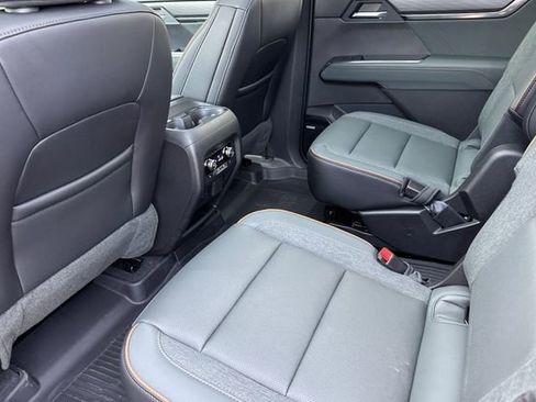 New 2026 GMC Acadia AT4 w/ Luxury Package image 13