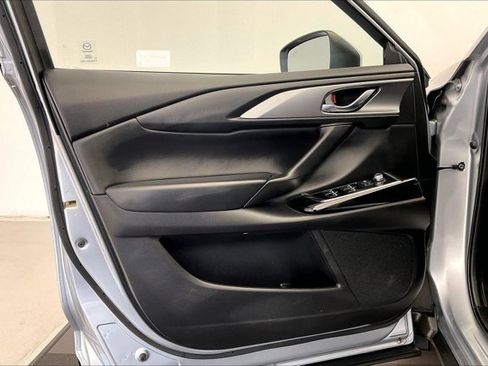 Used 2022 MAZDA CX-9 Touring image 25
