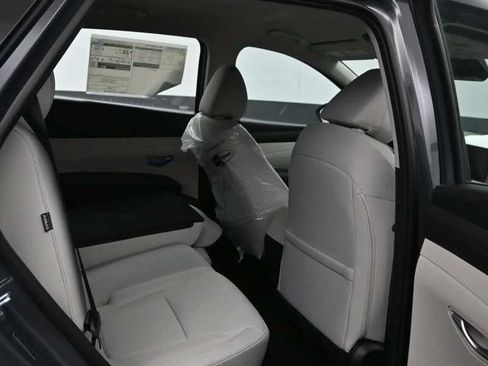 New 2026 Hyundai Tucson SE AWD/4WD image 12