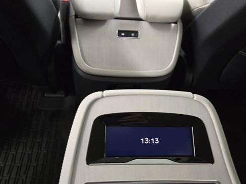 New 2025 Lincoln Navigator L Reserve AWD/4WD image 23