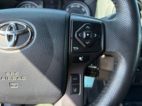 Used 2019 Toyota Tacoma TRD Sport AWD/4WD image 23