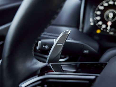 Used 2024 Aston Martin DB12 Coupe image 43