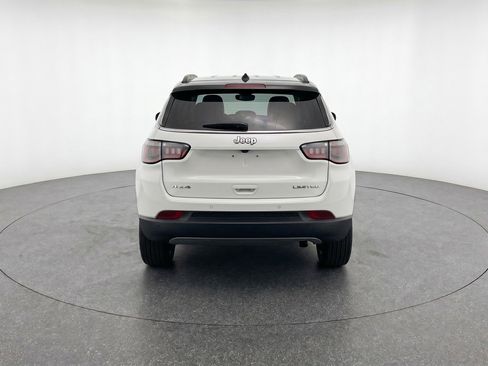 Used 2025 Jeep Compass Limited AWD/4WD image 7