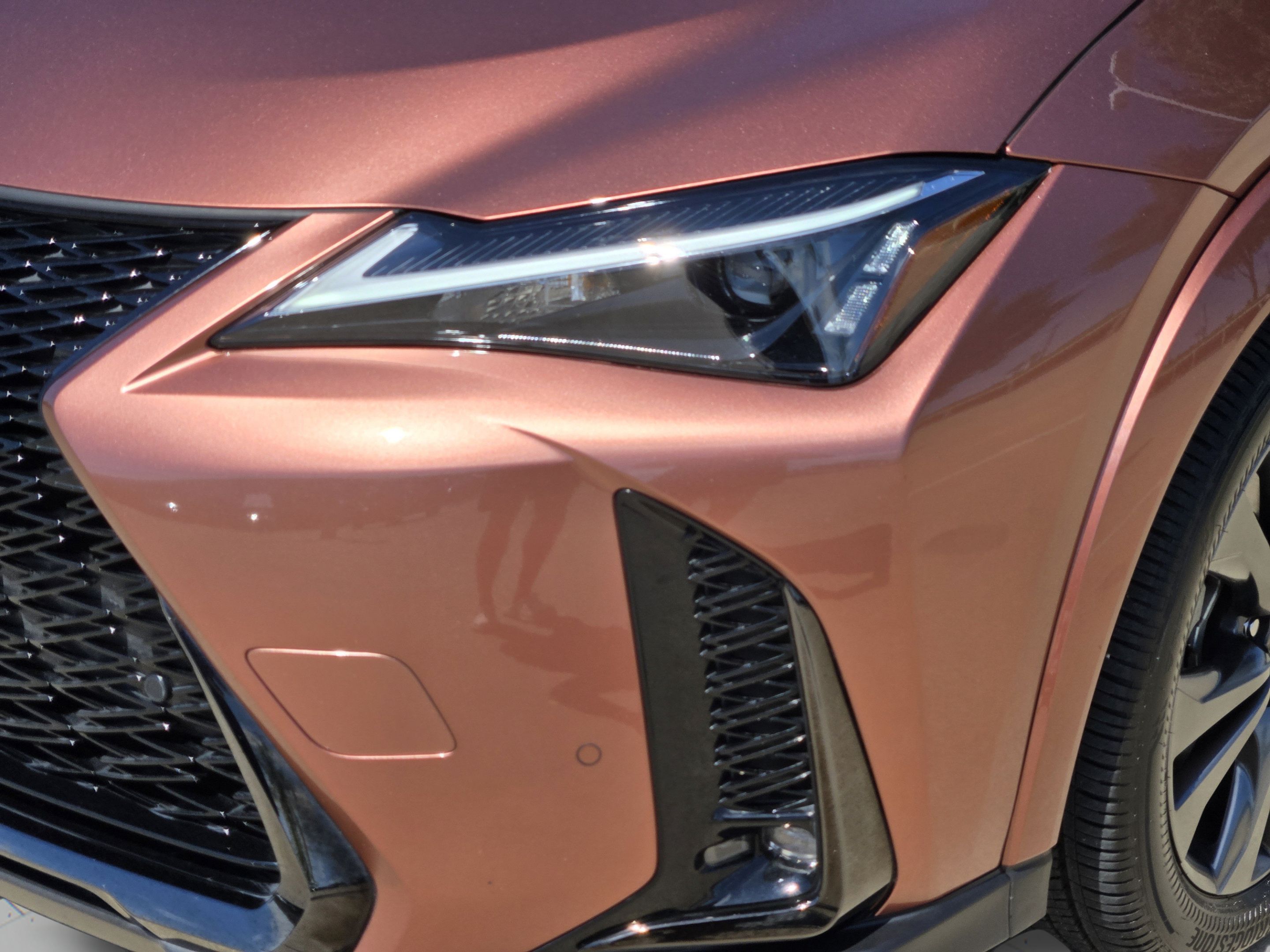 Used 2025 Lexus UX 300h FWD image 36