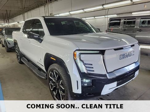 Used 2025 GMC Sierra EV Denali AWD/4WD image 1