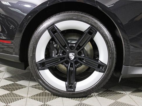 Certified 2025 Porsche Taycan 4 image 43