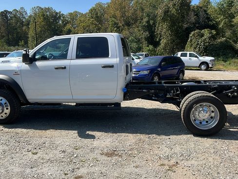 New 2025 RAM 4500 Tradesman w/ Safety Group image 11