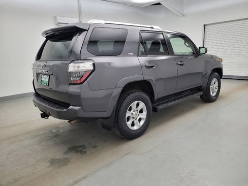 Used 2017 Toyota 4Runner SR5 image 10