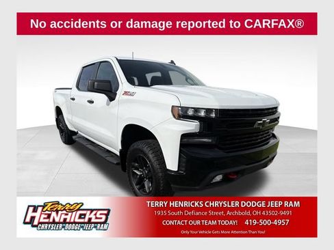 Used 2022 Chevrolet Silverado 1500 LT Trail Boss w/ Convenience Package II AWD/4WD image 1