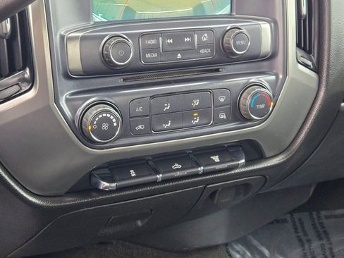 Used 2018 Chevrolet Silverado 2500 LT image 26