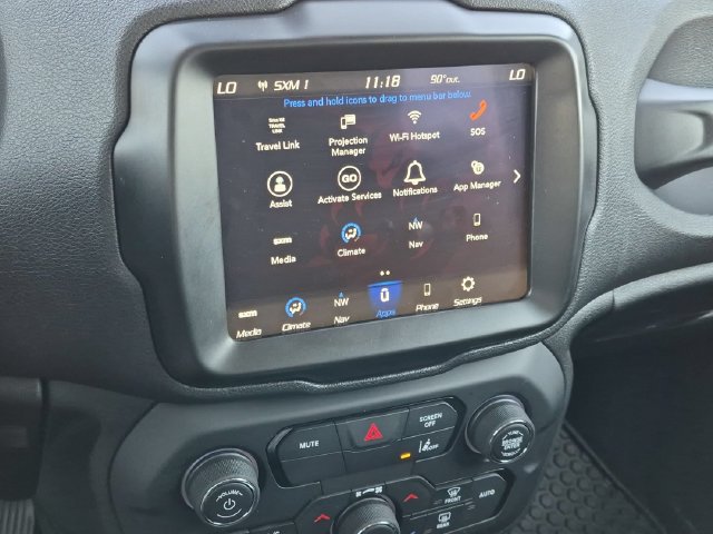 Used 2023 Jeep Renegade Latitude AWD/4WD image 17