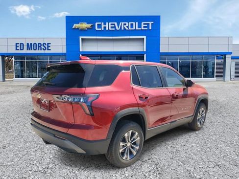 New 2026 Chevrolet Equinox LT w/ Convenience Package II image 3