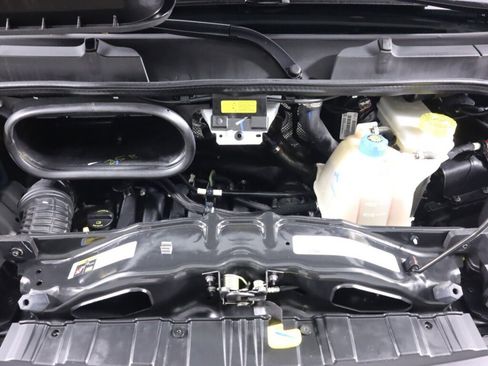 Used 2024 RAM ProMaster 2500 w/ Convenience Group FWD image 37