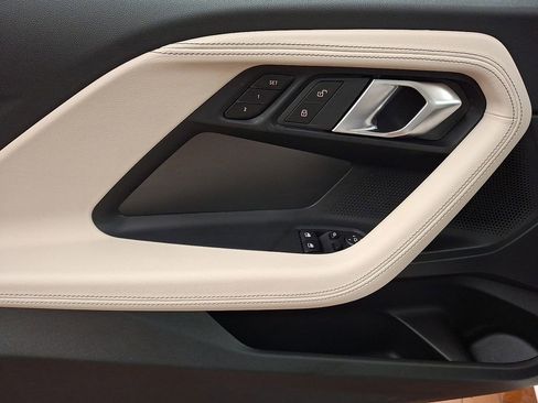 Used 2025 BMW 230i xDrive Coupe w/ Premium Package image 11